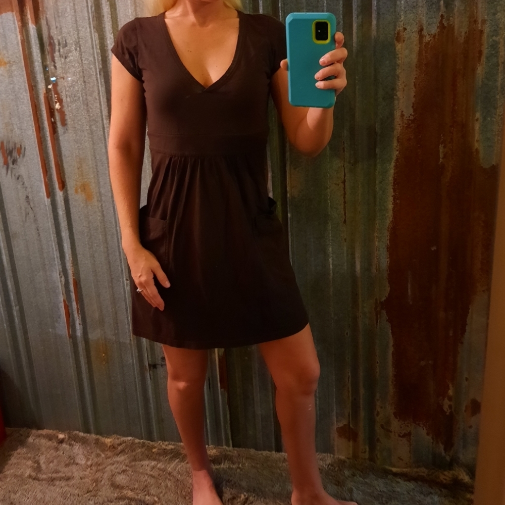 Casual Flirty Pocketed Vneck Cotton Shirt Dress